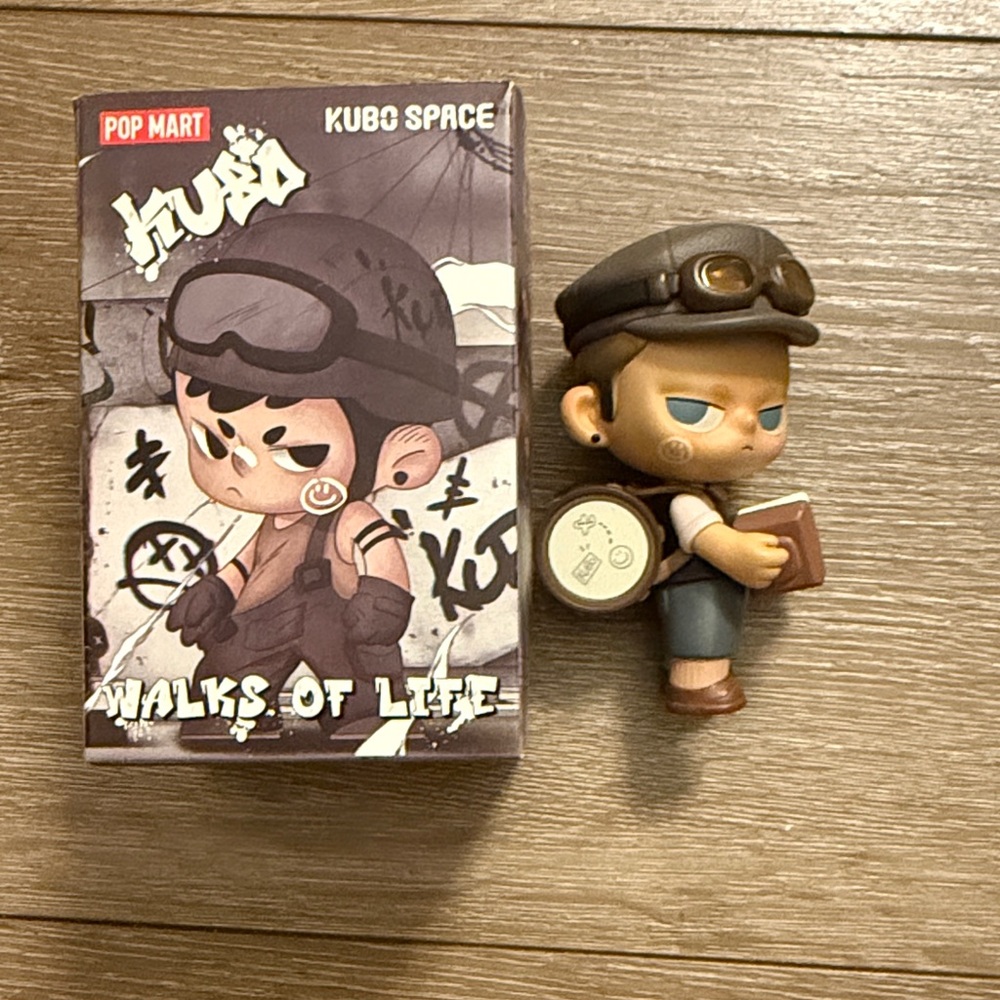 KUBO SPACE Walks of Life Figure - Vagabond